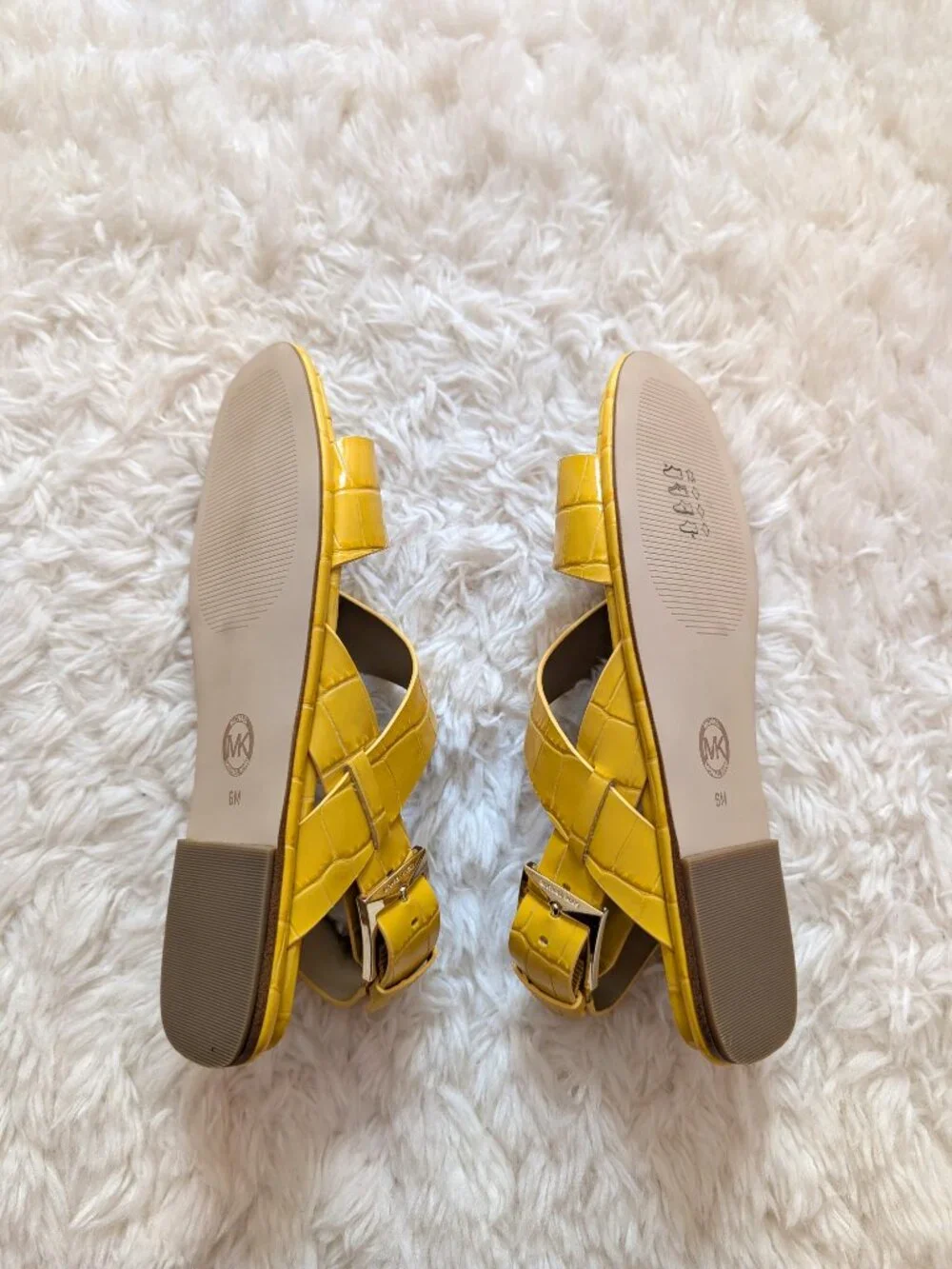 NWT Michael Kors Delilah Leather Slingback Sandals (size: 6; color: sunflower) - Picture 4 of 10